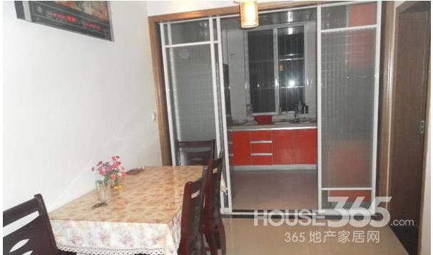 【紧靠万寿停车场旁.需全现金付款.一楼架空.精