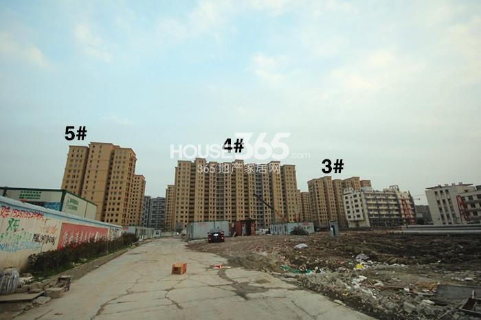 广大融城印象3、4、5号楼施工进度 2015.3摄