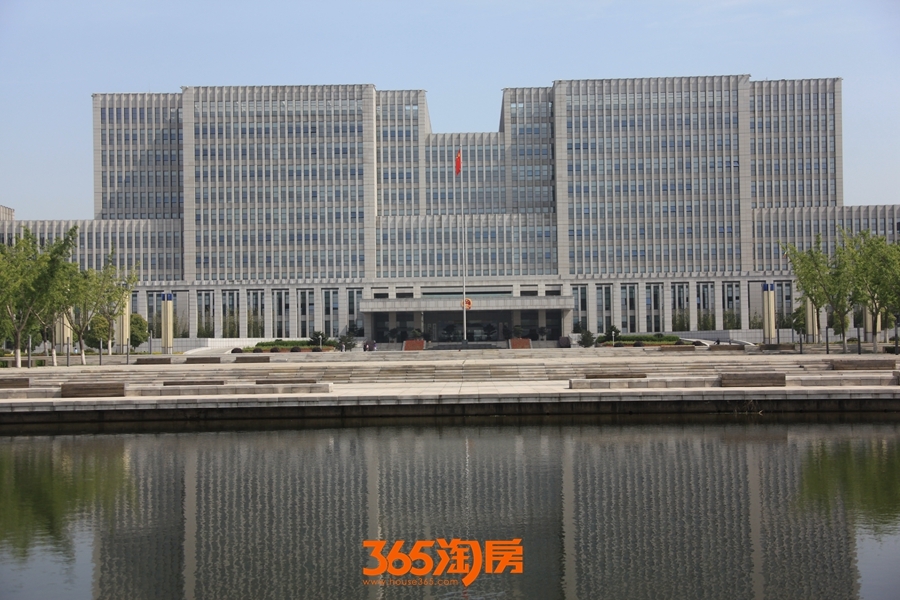 芜湖市政务新区市政府大楼（2014.2摄）